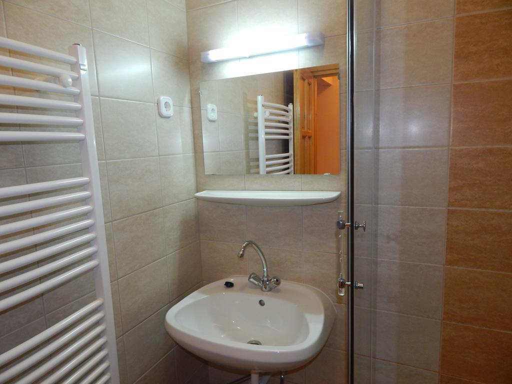 Hajdu Vendeghaz Hotell Hajdúszoboszló Rum bild