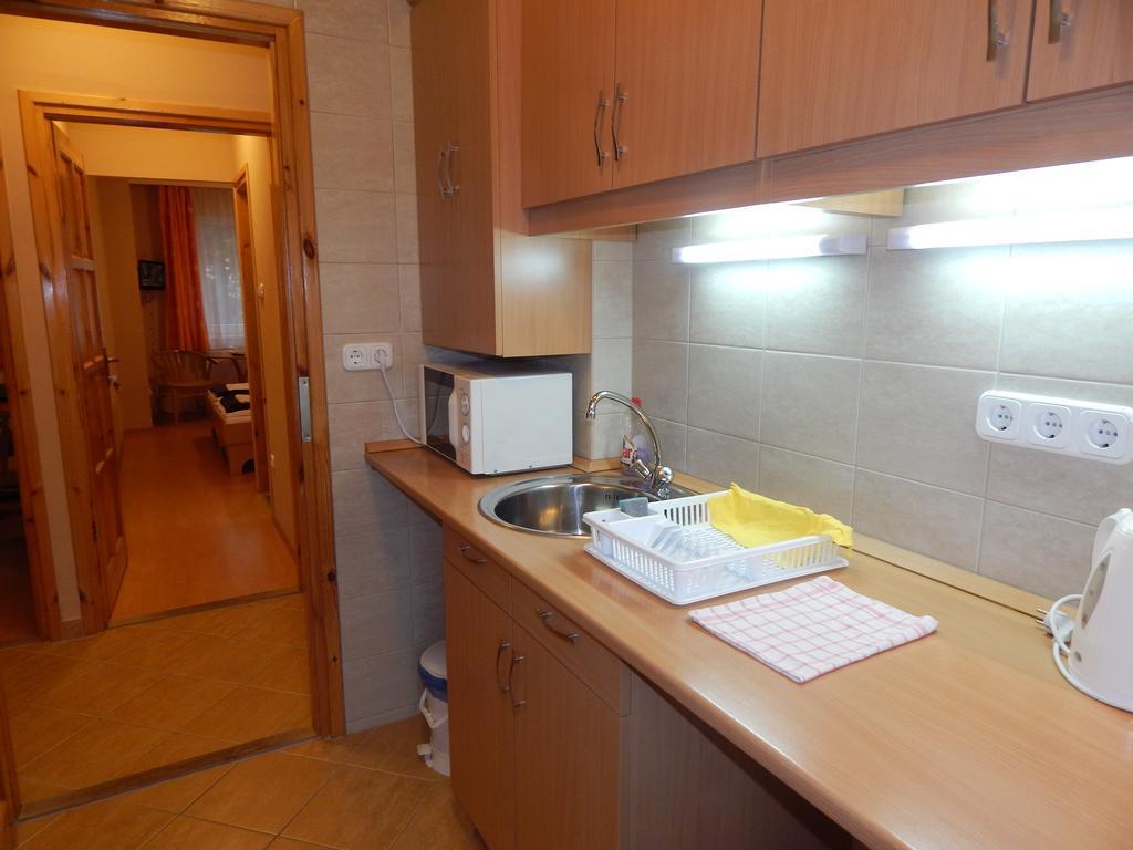 Hajdu Vendeghaz Hotell Hajdúszoboszló Rum bild