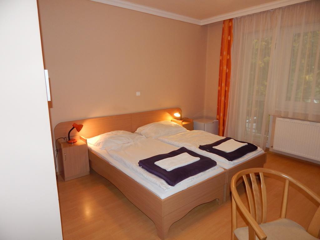 Hajdu Vendeghaz Hotell Hajdúszoboszló Exteriör bild
