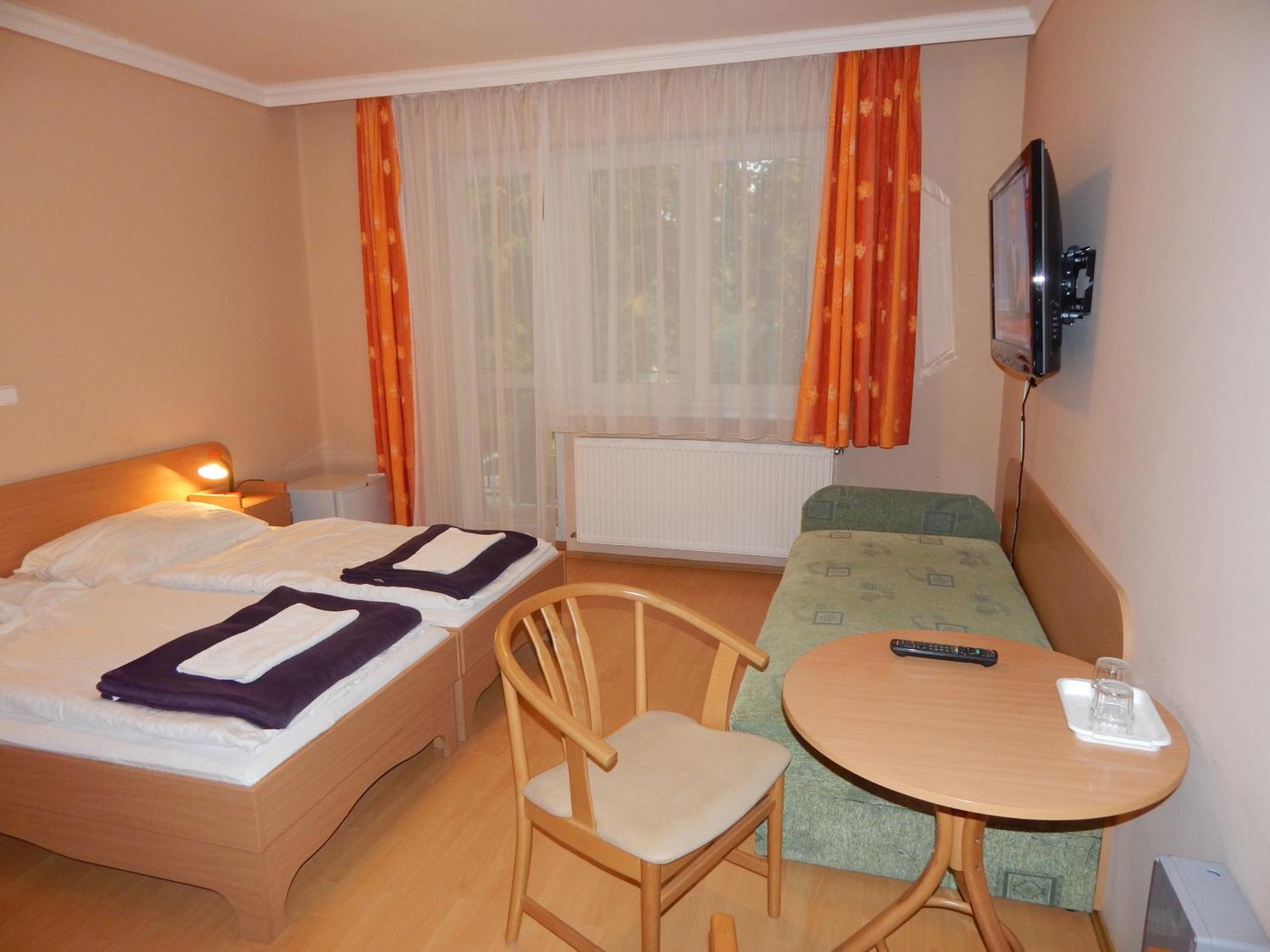Hajdu Vendeghaz Hotell Hajdúszoboszló Rum bild